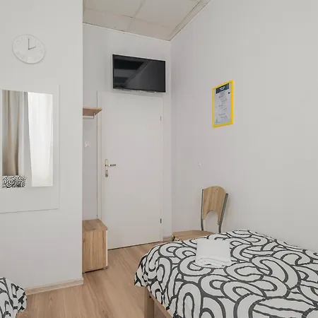 Hostel - 2-osobowe Na Wylacznosc *