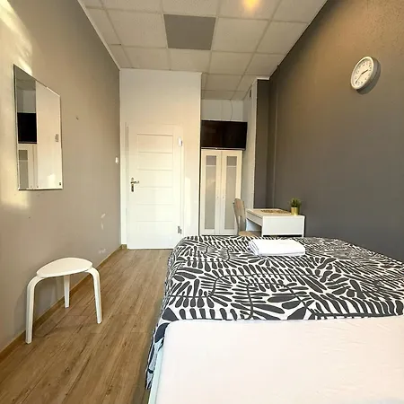 Hostel - 2-osobowe Na Wylacznosc